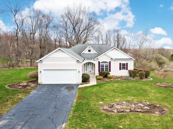 42 Arrowwood Lane, Bloomfield, CT 06002