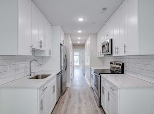 2015 N College Ave, Philadelphia, PA 19121