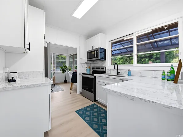 1273 California Ave, Wahiawa, HI 96786