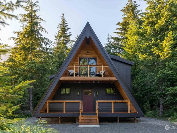 103 Jack Fir Court E, Packwood, WA 98361