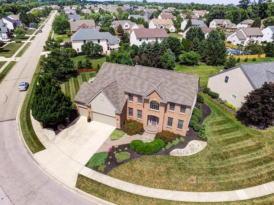 1st image of 13000 Silverbrook Dr NW