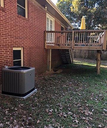 5th image of 209 Oakdale Ave