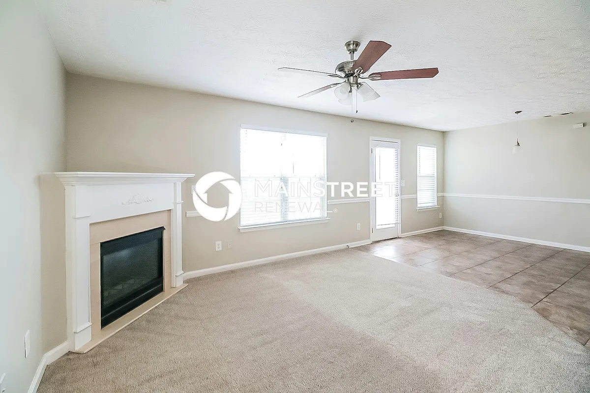 Living Room - 415 Parkside Way