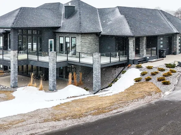 27320 Township Rd #534-24, Parkland County, AB T7X 3R9