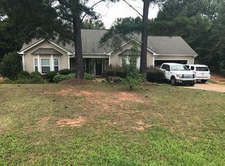 51 Horseshoe Ln, Jackson, GA 30233