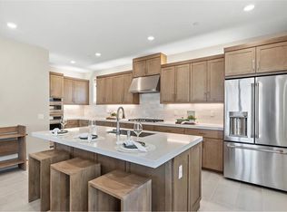 924 Chinon, Irvine, CA 92618