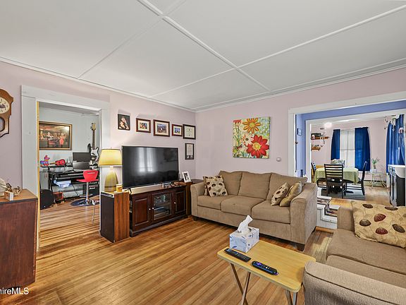 5th image of 2 Horn Pl