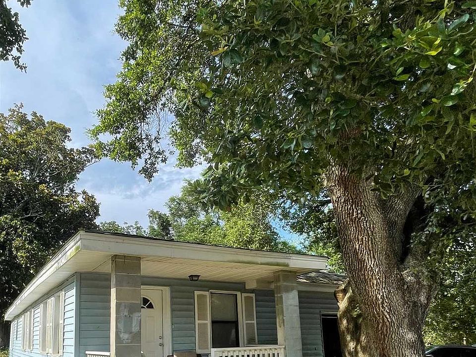 1st image of 1222 W Maxwell St