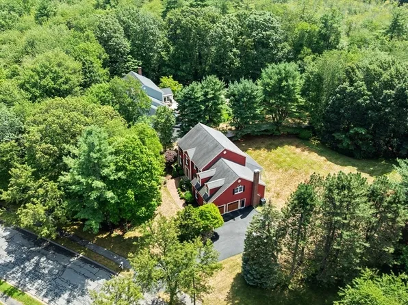 61 Spruce Rd, North Reading, MA 01864