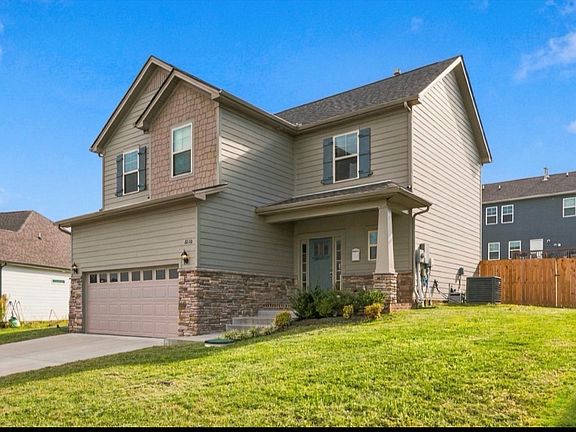 3rd image of 6010 Venable Ct