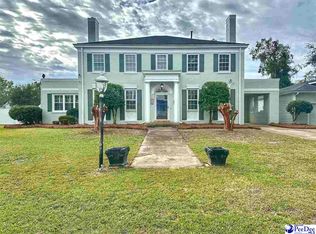 408 E Cleveland St, Dillon, SC 29536