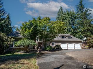 18109 236th Avenue NE, Woodinville, WA 98077