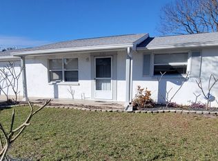 7631 Embassy Blvd, Port Richey, FL 34668