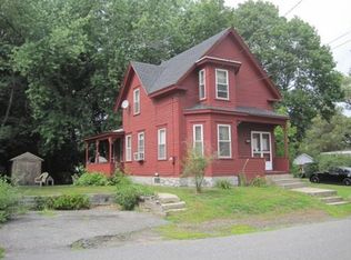 3 Calvin St, Lowell, MA 01852