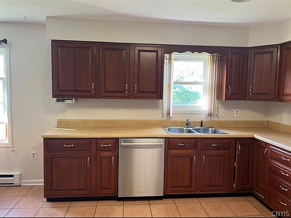 5th image of 6905 Fairway Dr