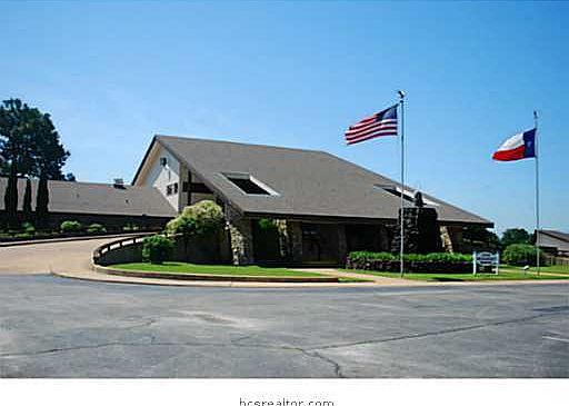 4th image of 4 Kingston Ln