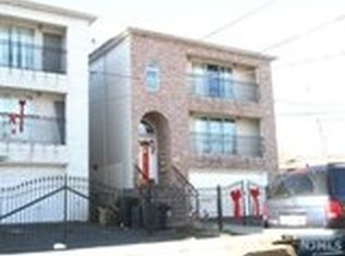 358 N 5th St, Newark, NJ 07107