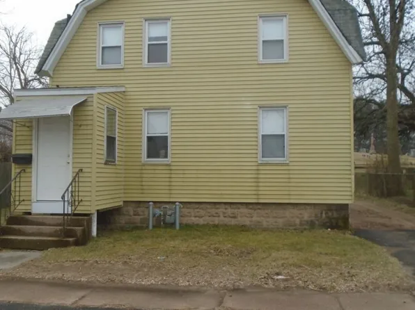 47 Phelps St, East Hartford, CT 06108