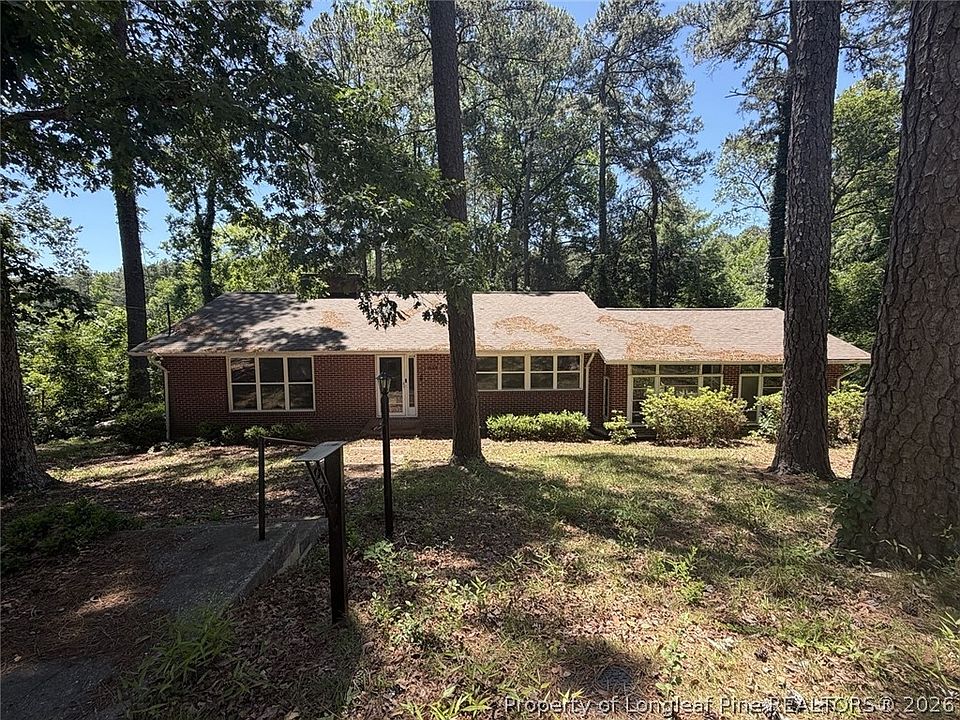 1st image of 1404 Valencia Dr