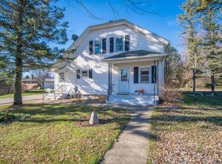 3190 Water St, Jackson, WI 53037
