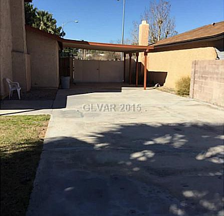 5th image of 3590 Red Rock St