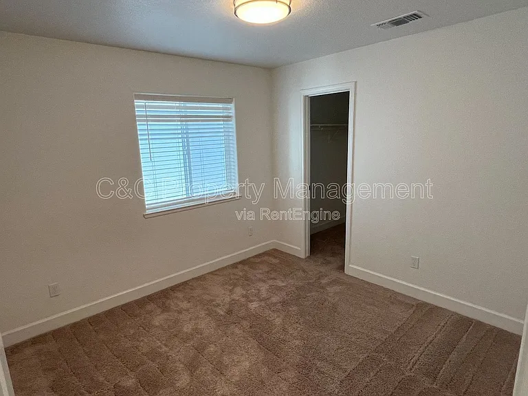 5078 Palisade Ave — Photo 11