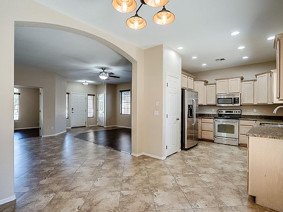 4th image of 18767 E Kingbird Dr