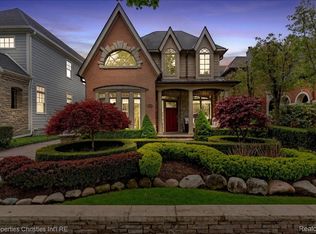517 W Frank St, Birmingham, MI 48009