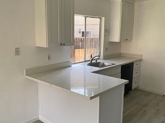 3rd image of 3250 Boswall Ct