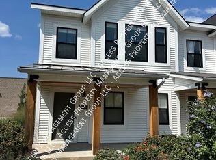 2515 Inverness Rd BUILDING 1, Grand Rapids, MI 49546
