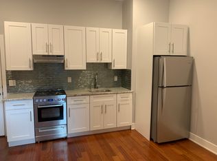 1003 S 4th St #10, Philadelphia, PA 19147