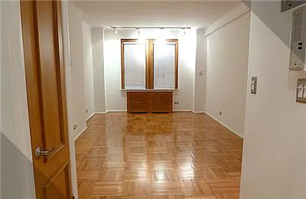 Rented by R New York | media 55