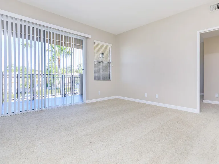 Villas Antonio Apartment Homes — Photo 60