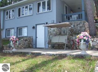 2412 Pinehurst Trl, Traverse City, MI 49696