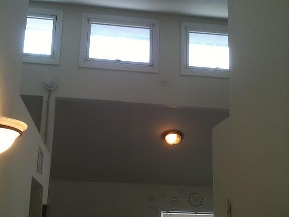 2nd image of 2331B S Illinois Ave