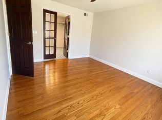 1 Courier Pl, Rutherford, NJ 07070