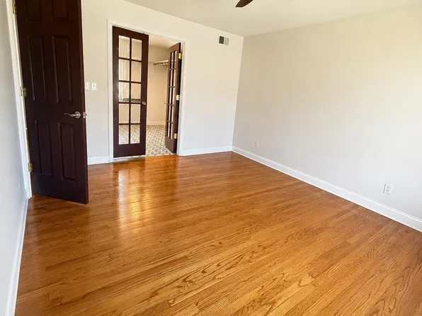 1 Courier Pl, Rutherford, NJ 07070