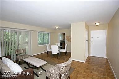 3rd image of 10512 Weymouth St APT 2
