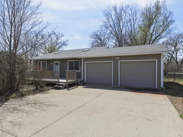 2003 Russet Ln, Rapid City, SD 57703