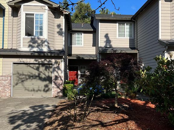 2nd image of 2029 Virginia Ln