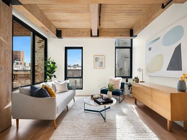 710 Metropolitan Ave APT 3D, Brooklyn, NY 11211