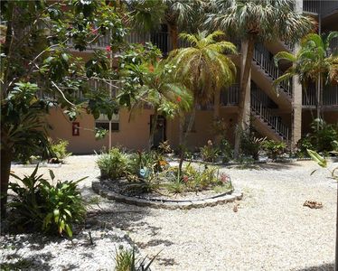 2850 Somerset Dr #405L, Lauderdale Lakes, FL, 33311