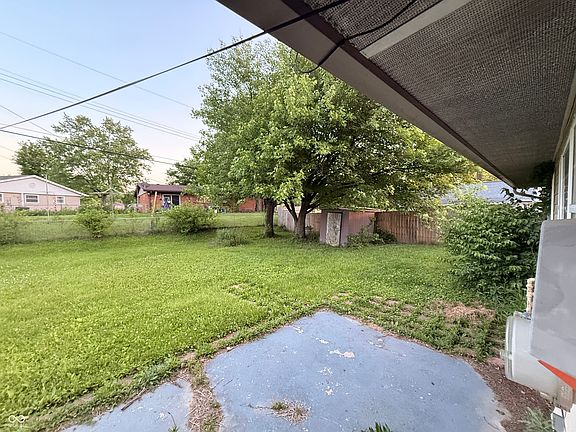 3rd image of 3011 E Berwyn St