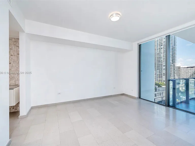 68 SE 6th St #1510 — Photo 10