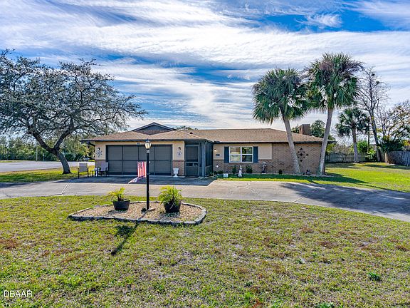 2nd image of 1009 E Normandy Blvd
