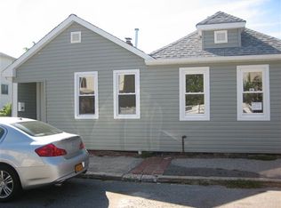859 Nugent Ave, Staten Island, NY 10306