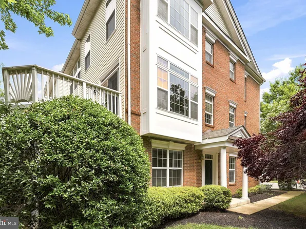 20423 Trails End Ter, Ashburn, VA 20147