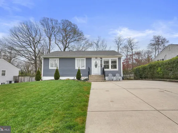 14005 Mathews Dr, Woodbridge, VA 22191