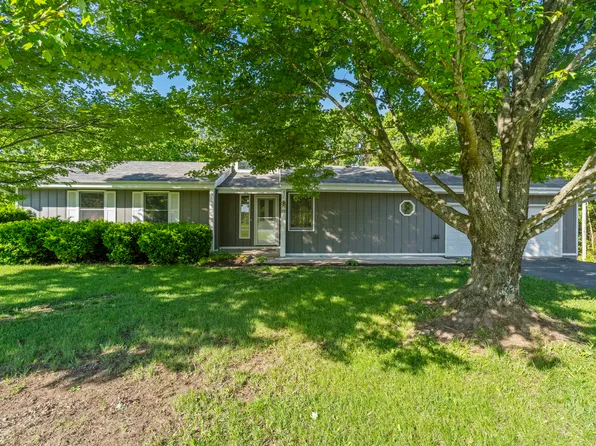 408 Meadowlark Road, Branson West, MO 65737