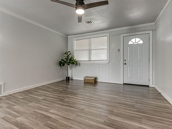 5th image of 13813 N Everest Ave